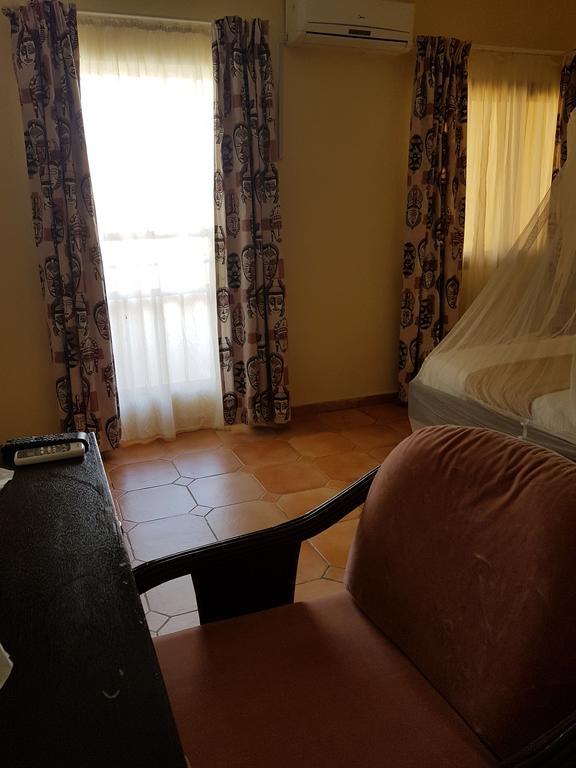 Lungi Airport Hotels Tulun Экстерьер фото